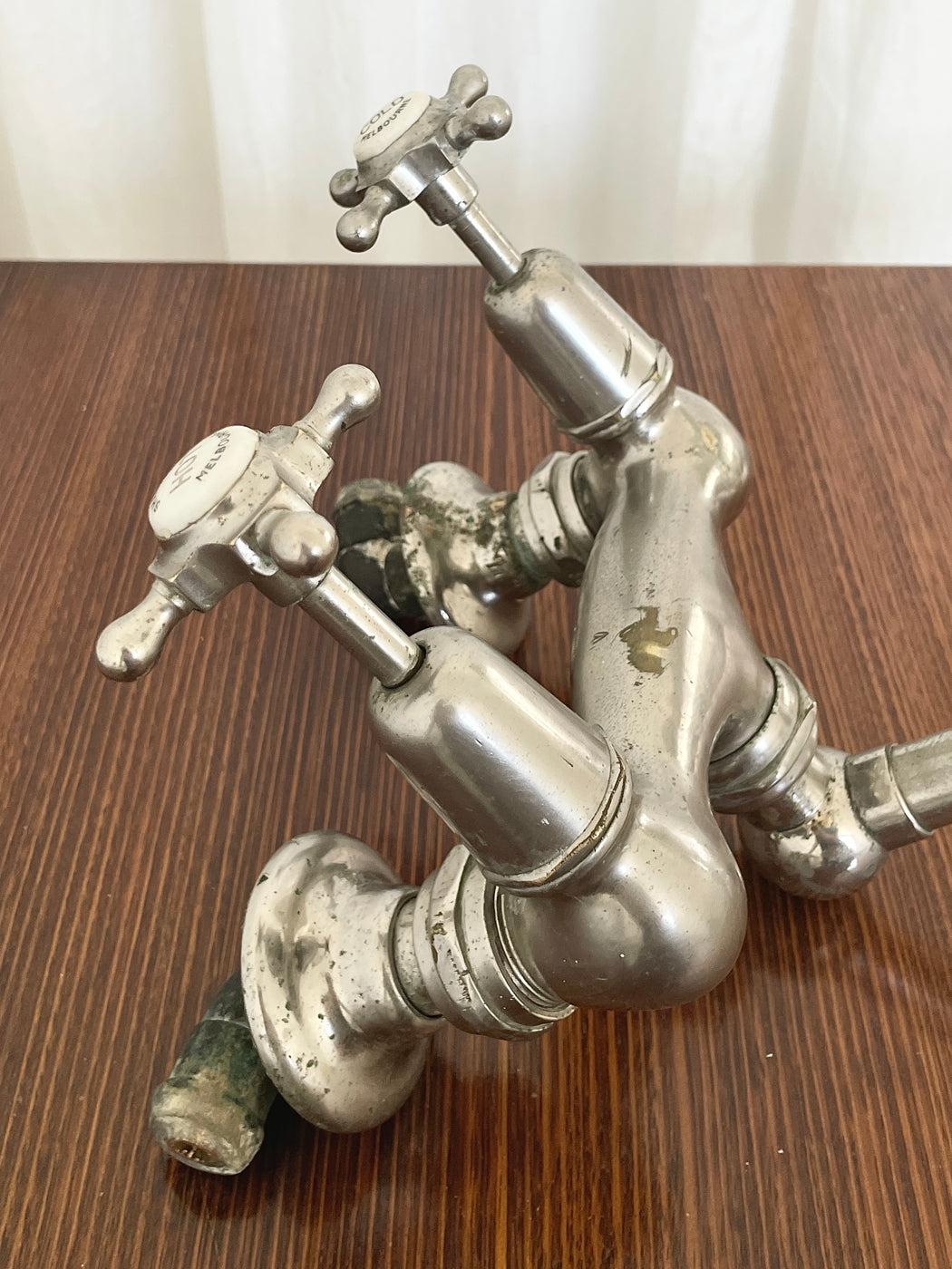 Antique Shanks Mixer Bath Tap