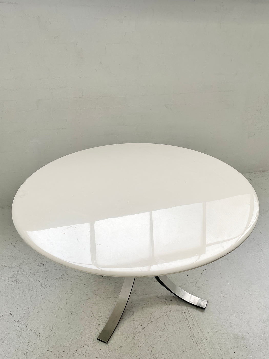 Osvaldo Borsani & Eugenio Gerli 'T69' Dining Table