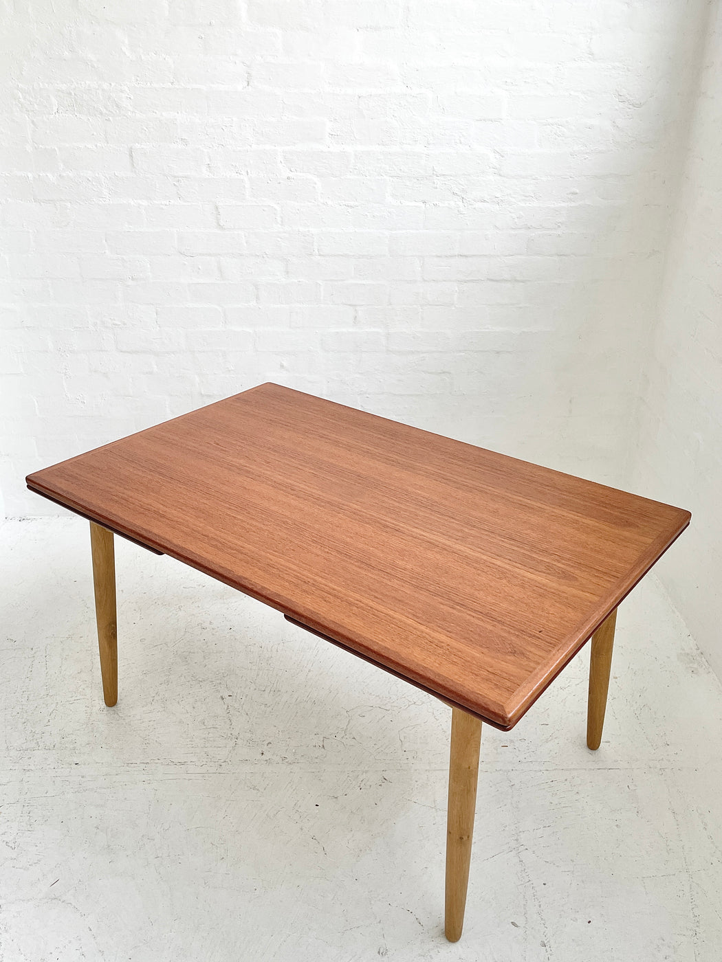 Gunni Omann 'Model 50' Dining Table