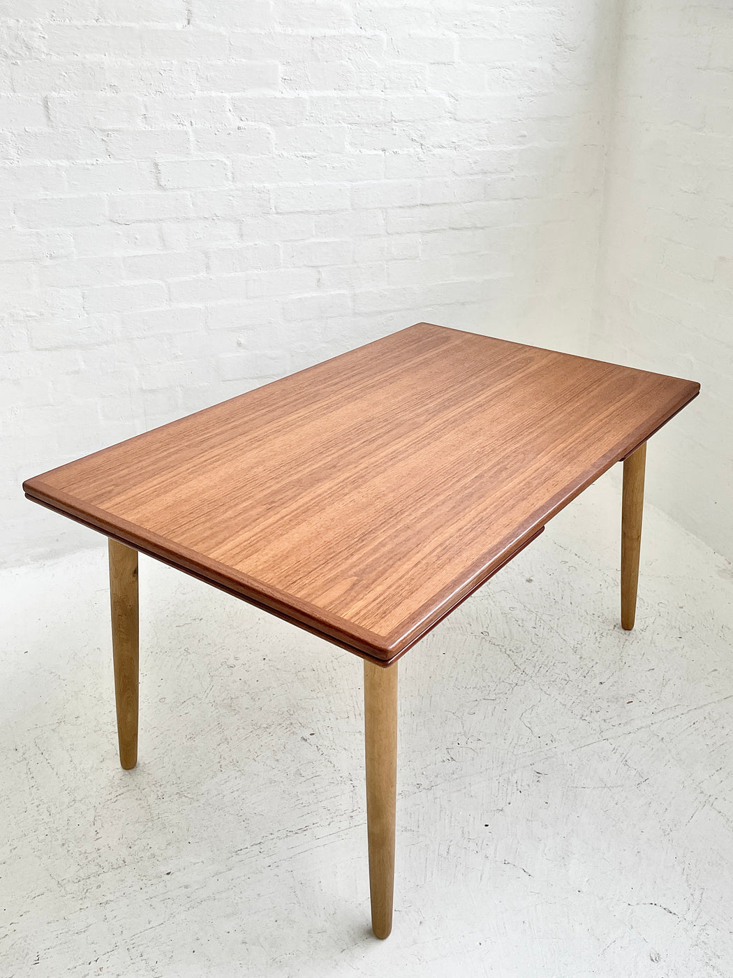 Gunni Omann 'Model 50' Dining Table