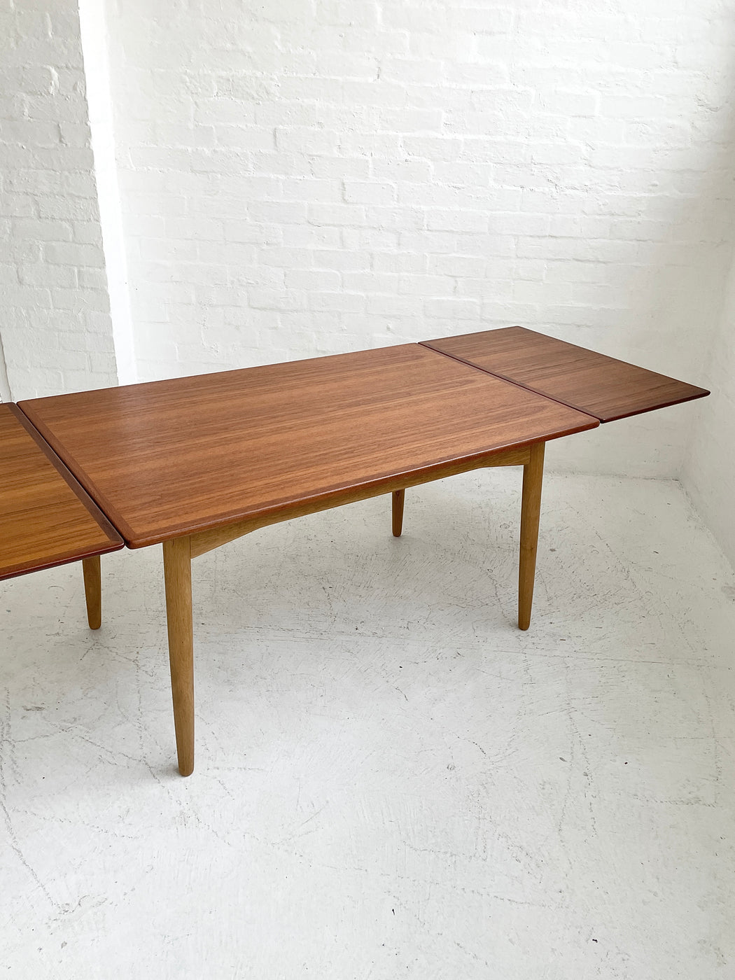 Gunni Omann 'Model 50' Dining Table