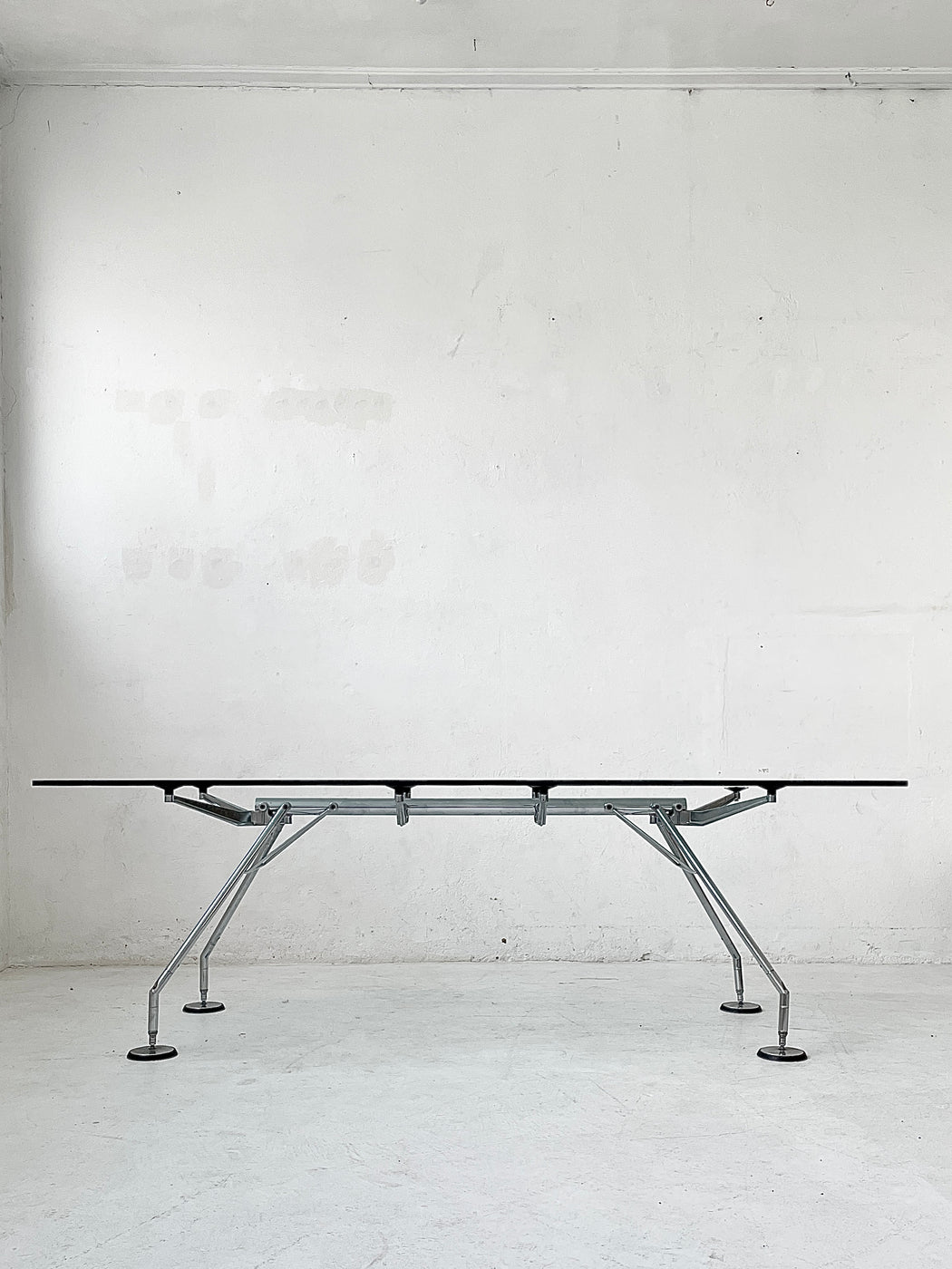 Norman Foster 'Nomos' Table
