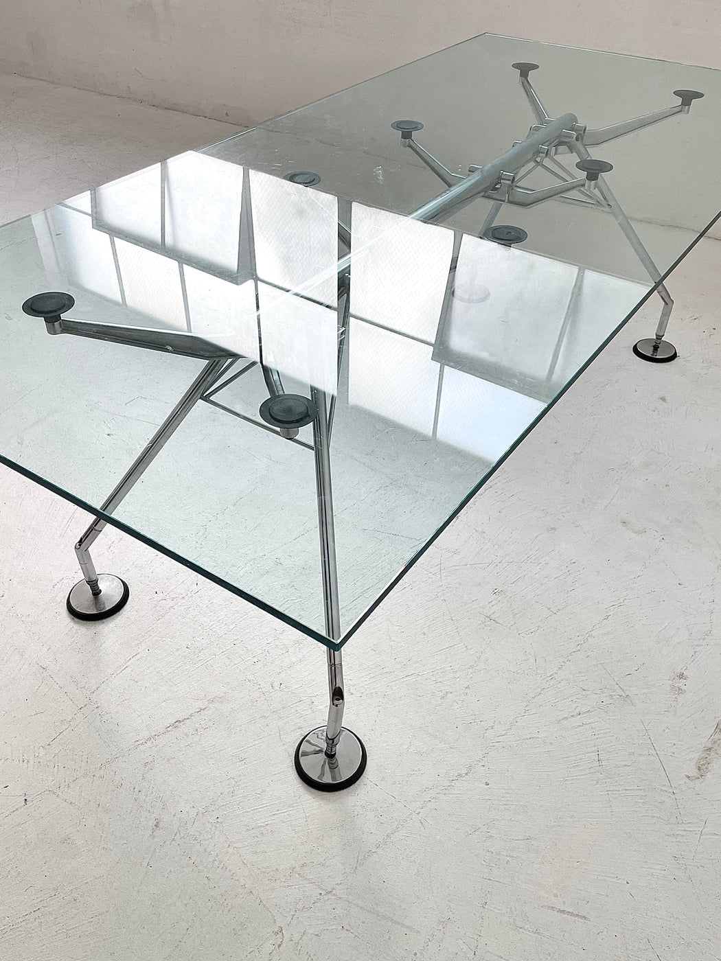 Norman Foster 'Nomos' Table