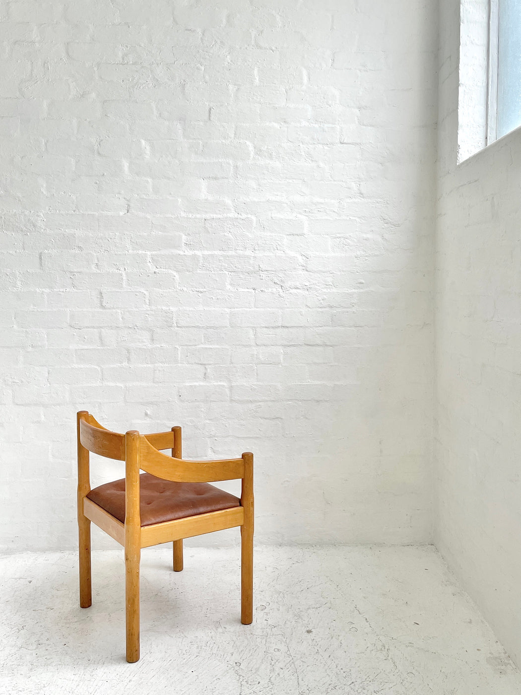 Vico Magistretti ‘Carimate’ Armchair