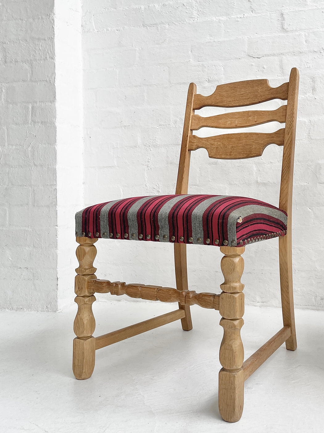 Henning Kjærnulf Oak 'Folk' Chairs