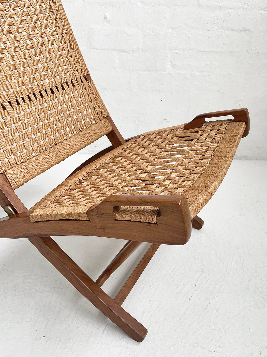 Ebert Wels Folding Lounge Chair