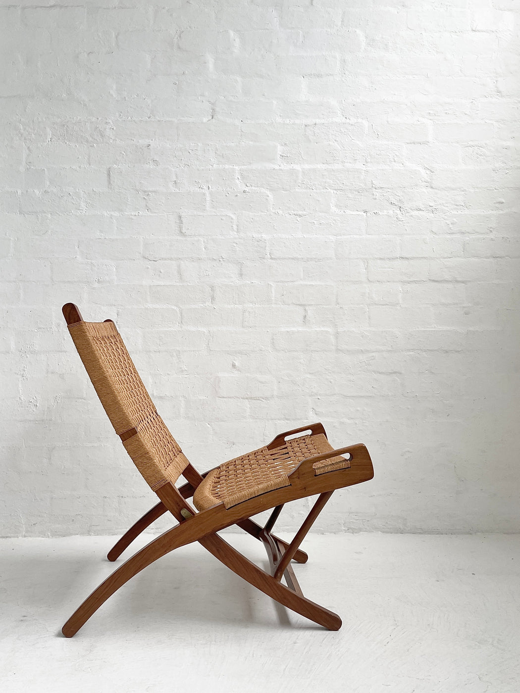 Ebert Wels Folding Lounge Chair