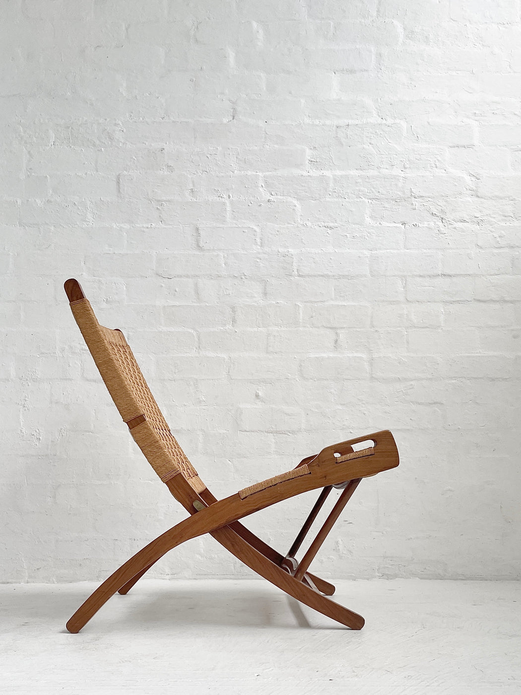 Ebert Wels Folding Lounge Chair