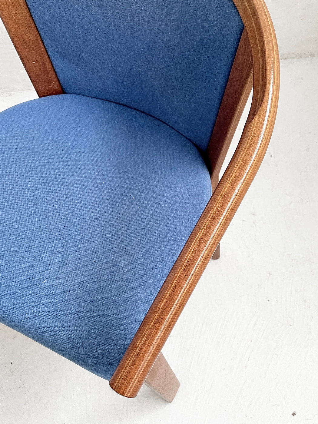 Rud Thygesen & Johnny Sørensen 'U' Chair