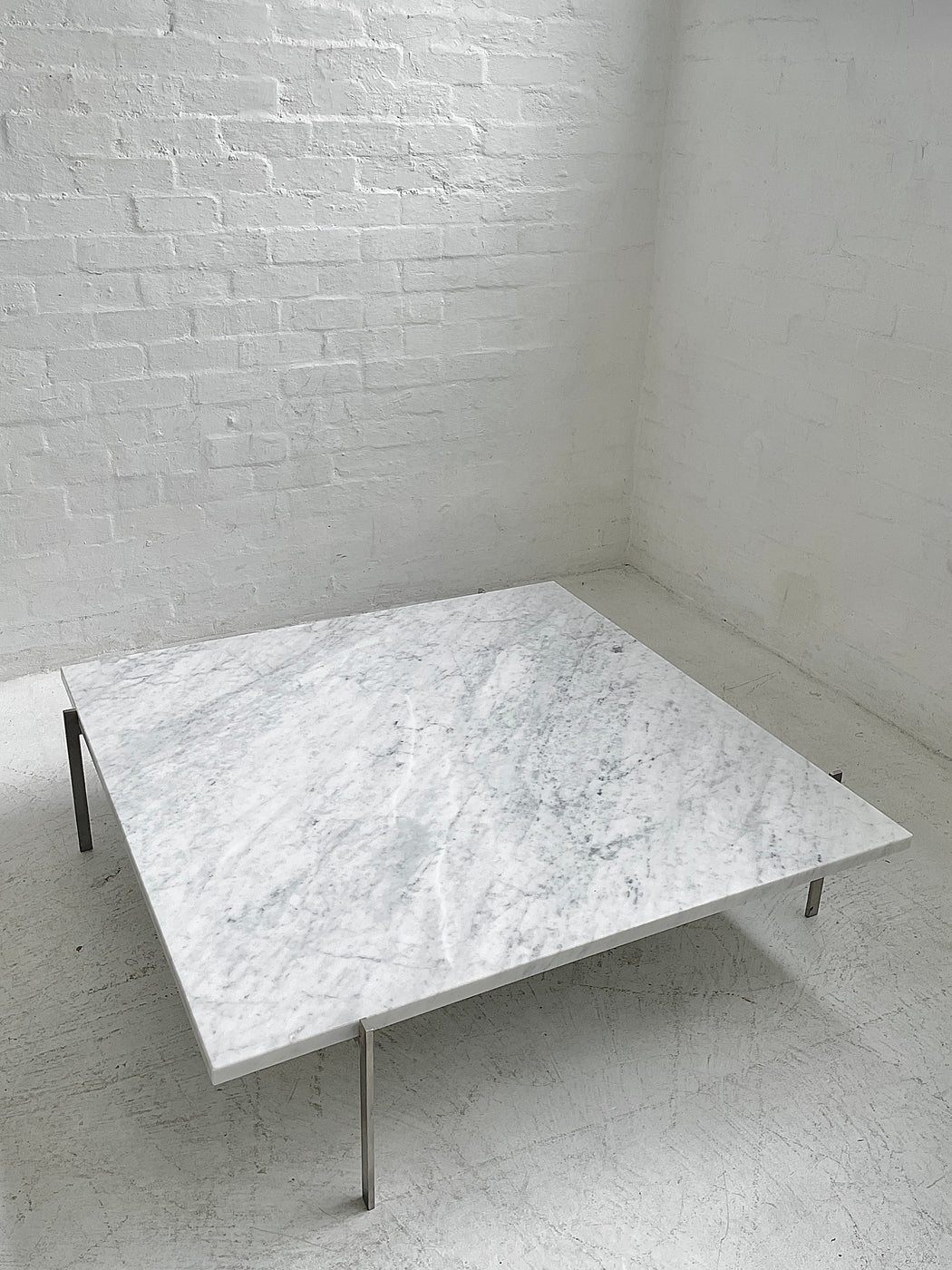 Poul Kjærholm 'PK61A1' Coffee Table