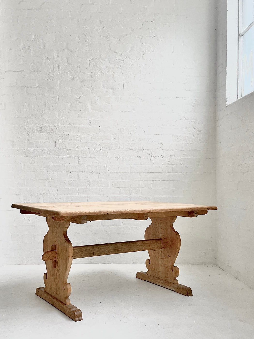 Henning Kjærnulf Oak 'Folk' Table