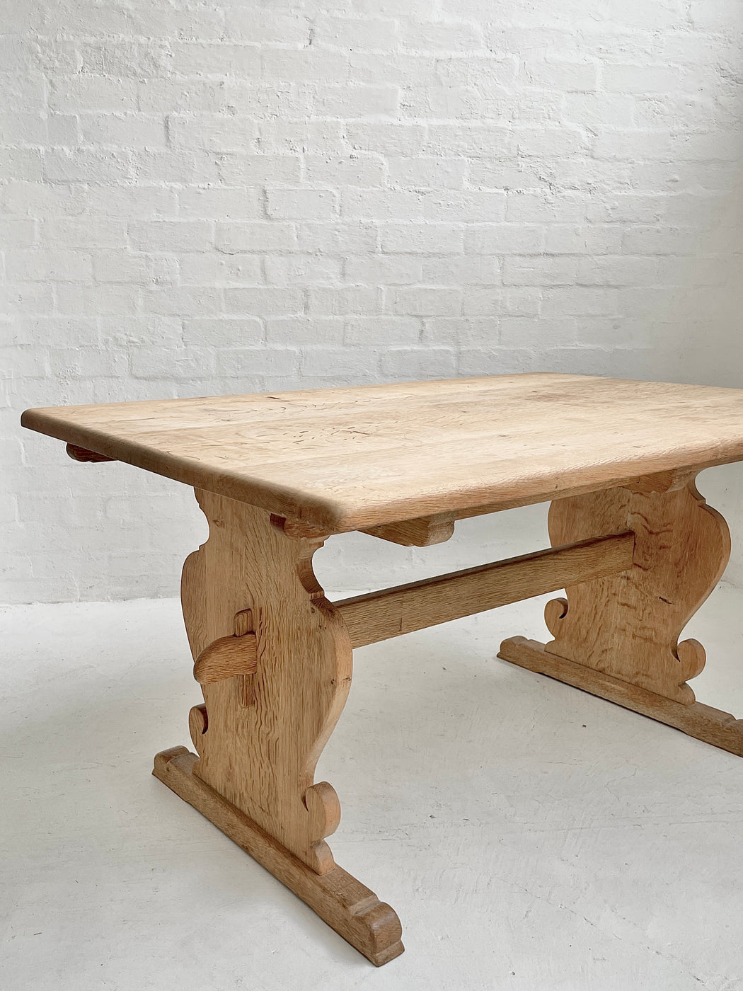Henning Kjærnulf Oak 'Folk' Table
