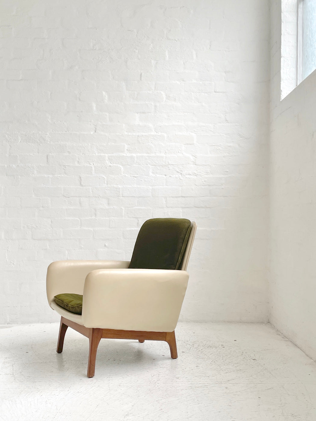Danish Deluxe 'Ziva' Chair