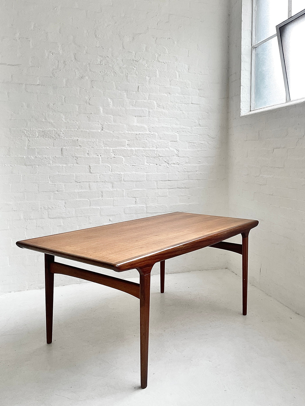 Johannes Andersen Dining Table