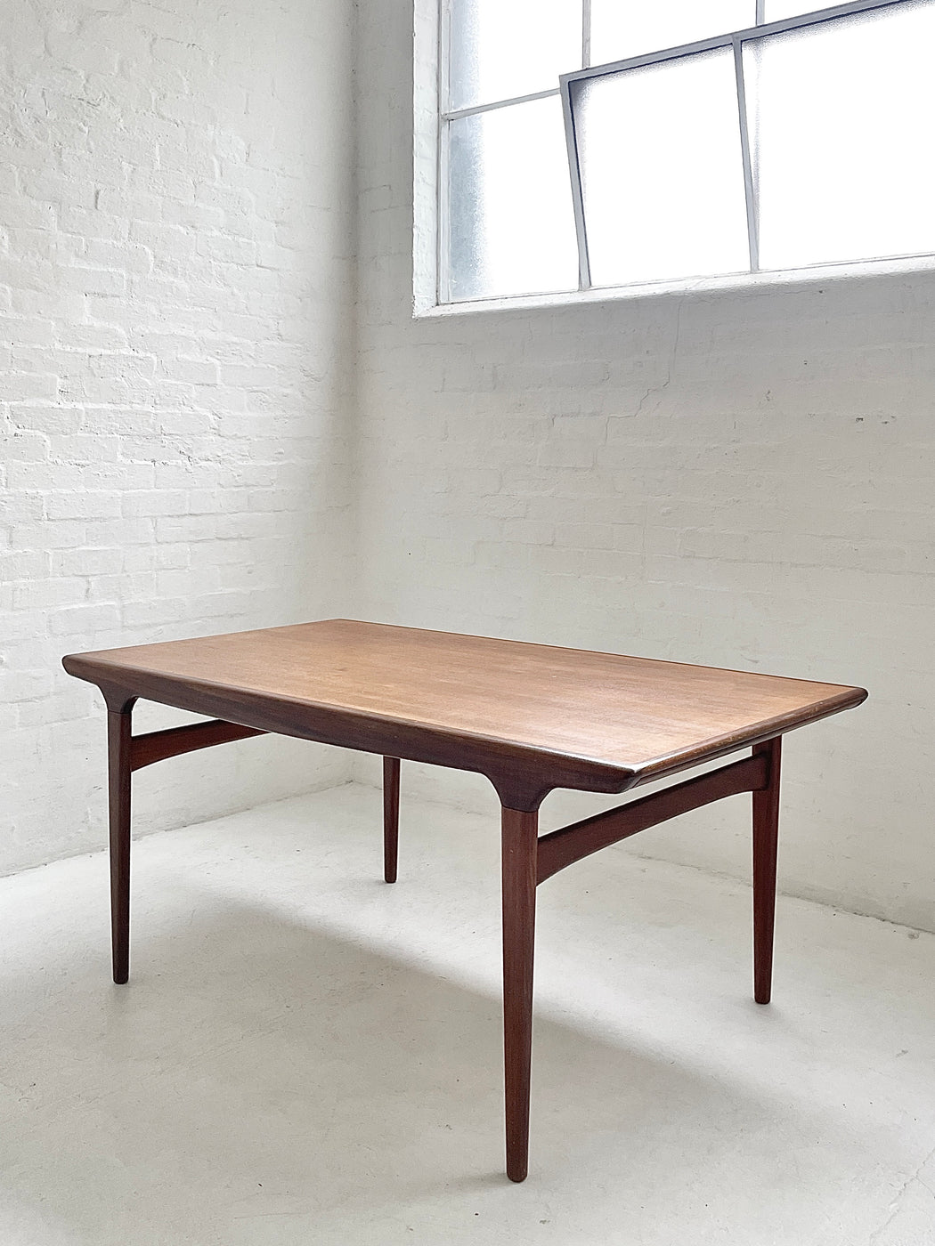 Johannes Andersen Dining Table