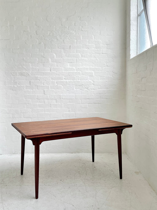 Gunni Omann 'Model 54' Dining Table