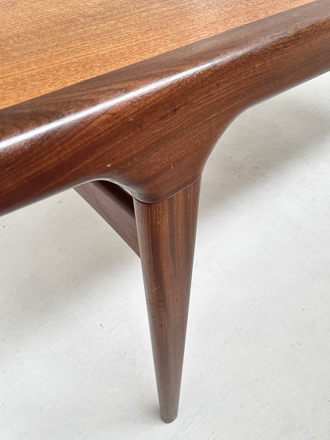 Johannes Andersen Dining Table