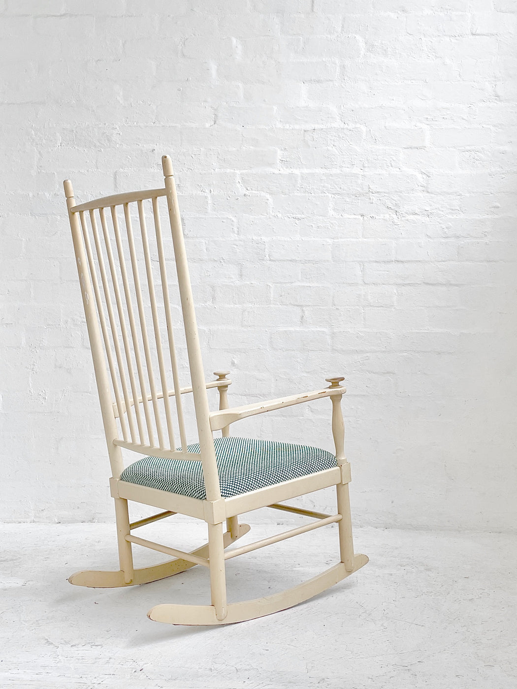 Karl Axel Adolfsson 'Isabella' D10 Rocking Chair