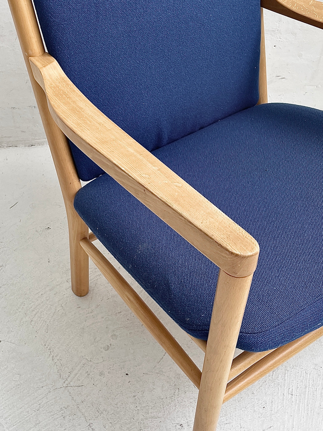 Erik Ole Jørgensen 'Model J147' Chair