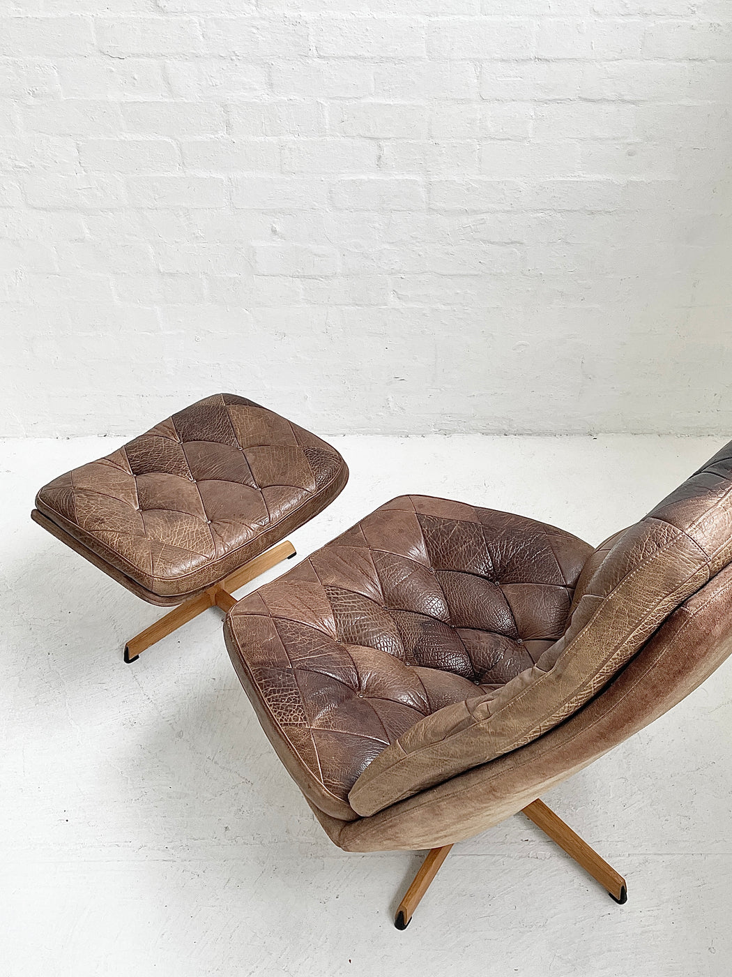 Madsen & Schübell 'MS68' Chair & Footstool