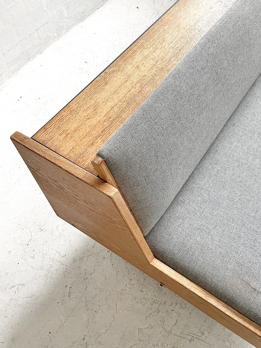 Hans J. Wegner GE258 Daybed