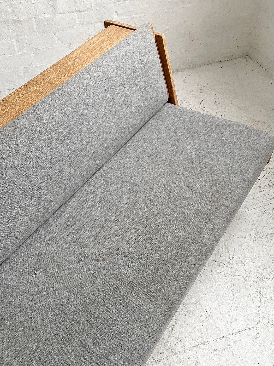Hans J. Wegner GE258 Daybed