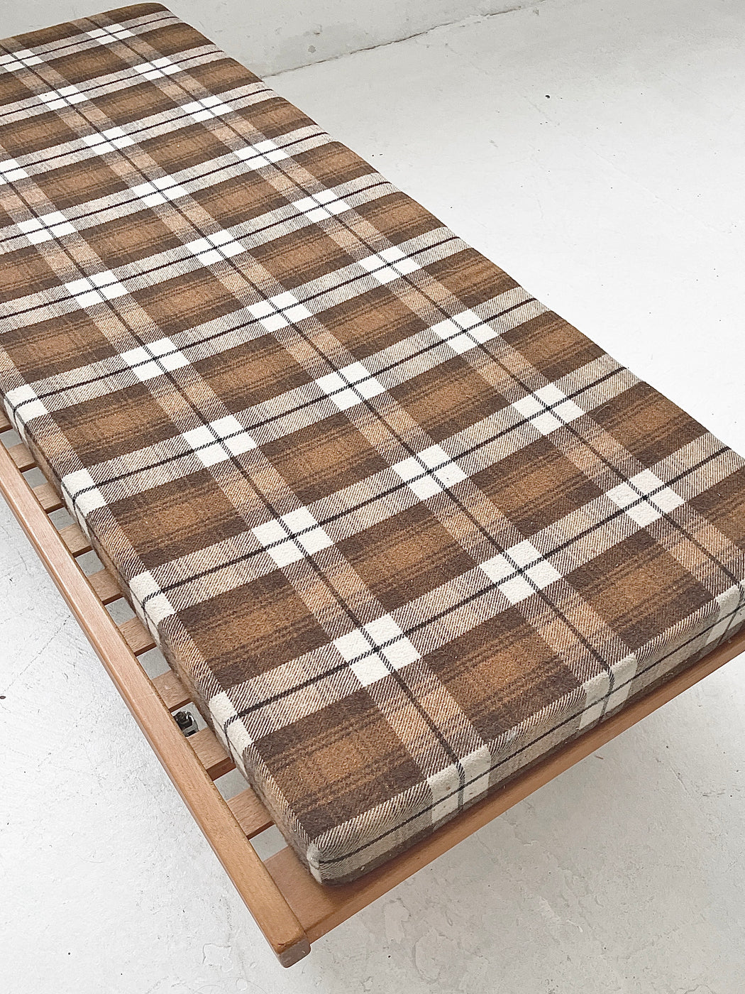 Poul M. Volther Daybed