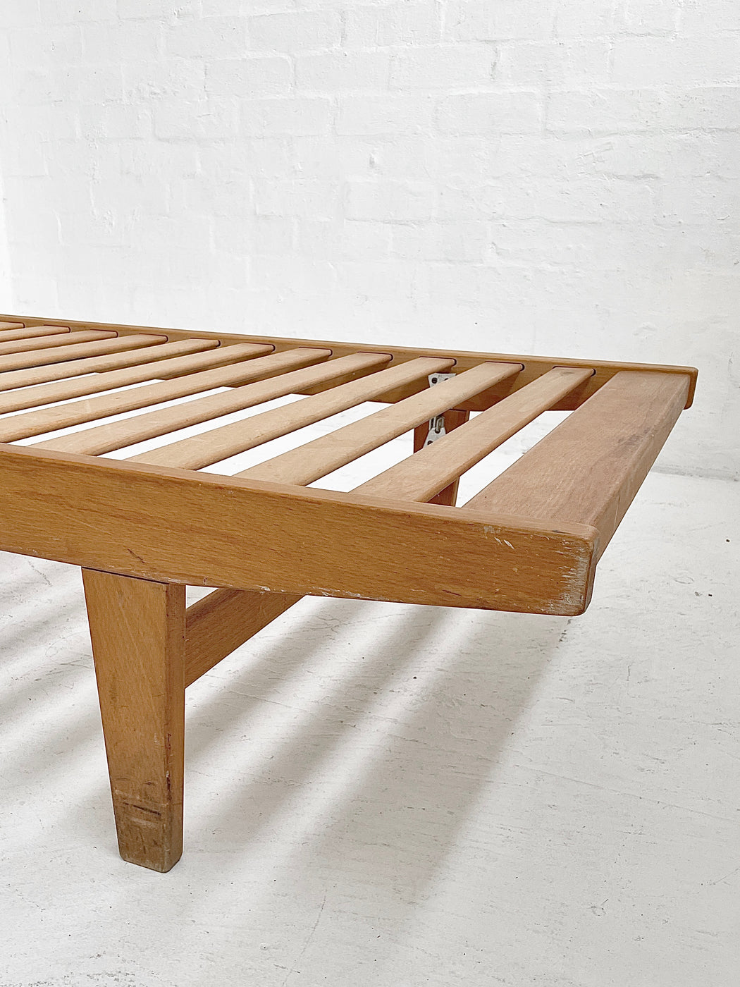 Poul M. Volther Daybed