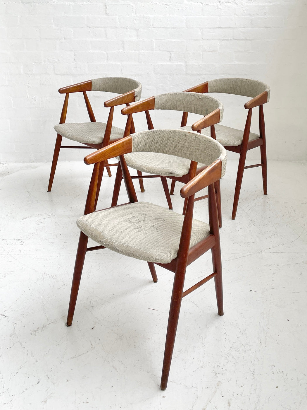 Aksel Bender & Ejnar Larsen 'Compass' Chairs