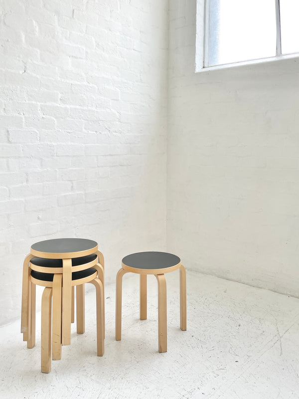 Alvar Aalto 'E60' Stool