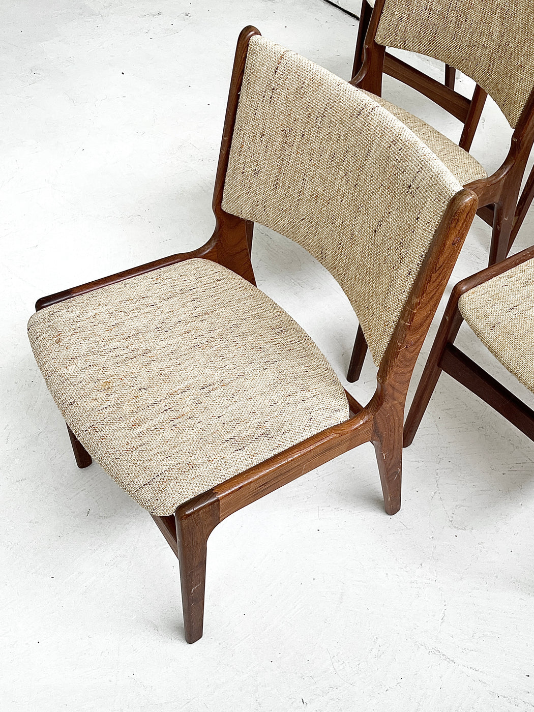 Erik Buch 'Model 89' Chairs