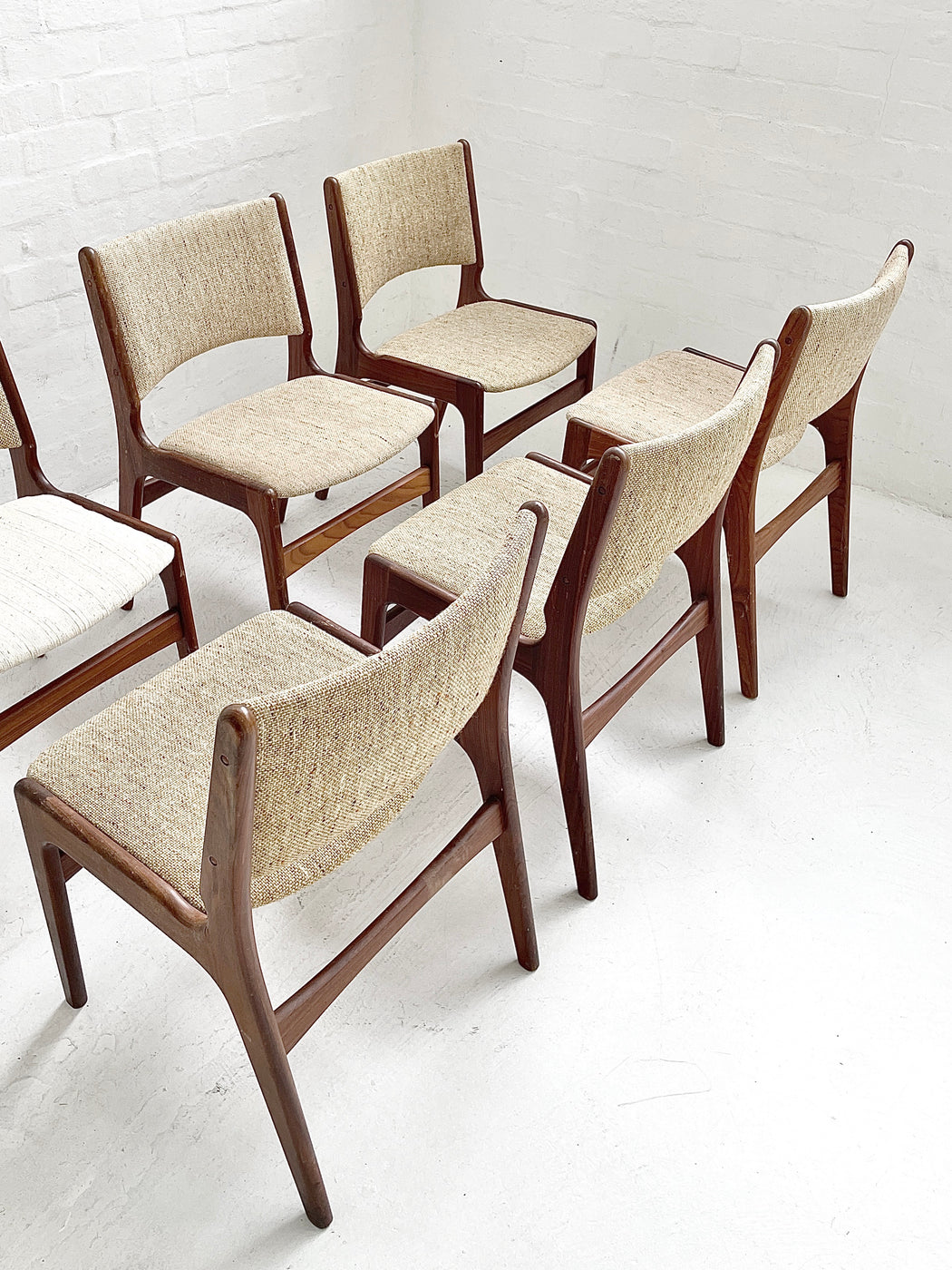 Erik Buch 'Model 89' Chairs