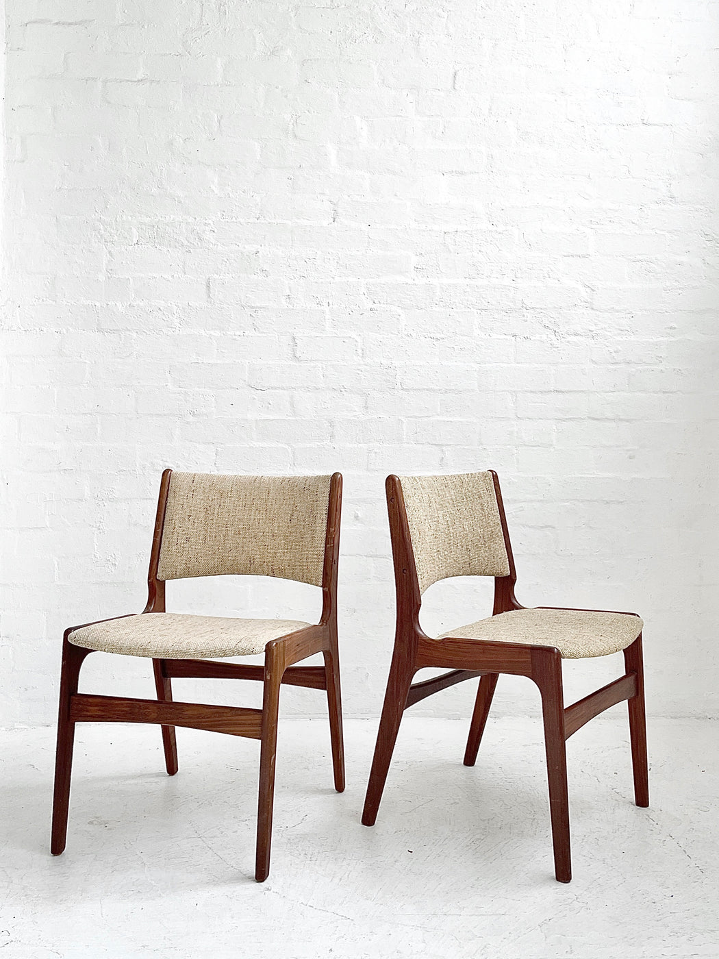 Erik Buch 'Model 89' Chairs