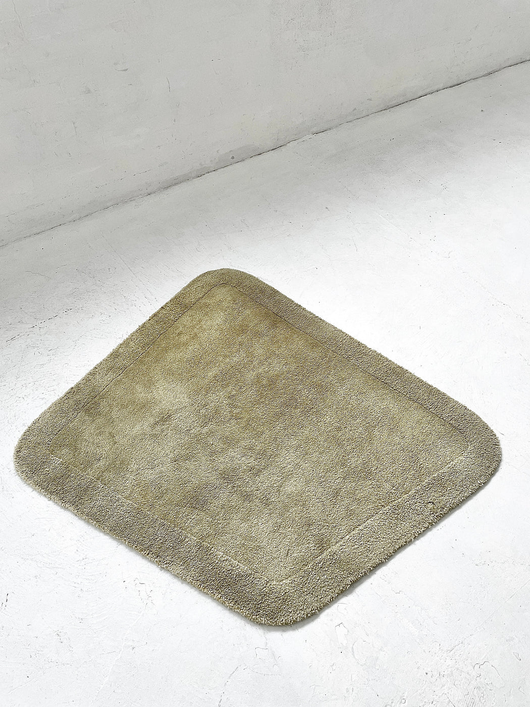 Pierro Lissoni Rug by Asplund Sweden