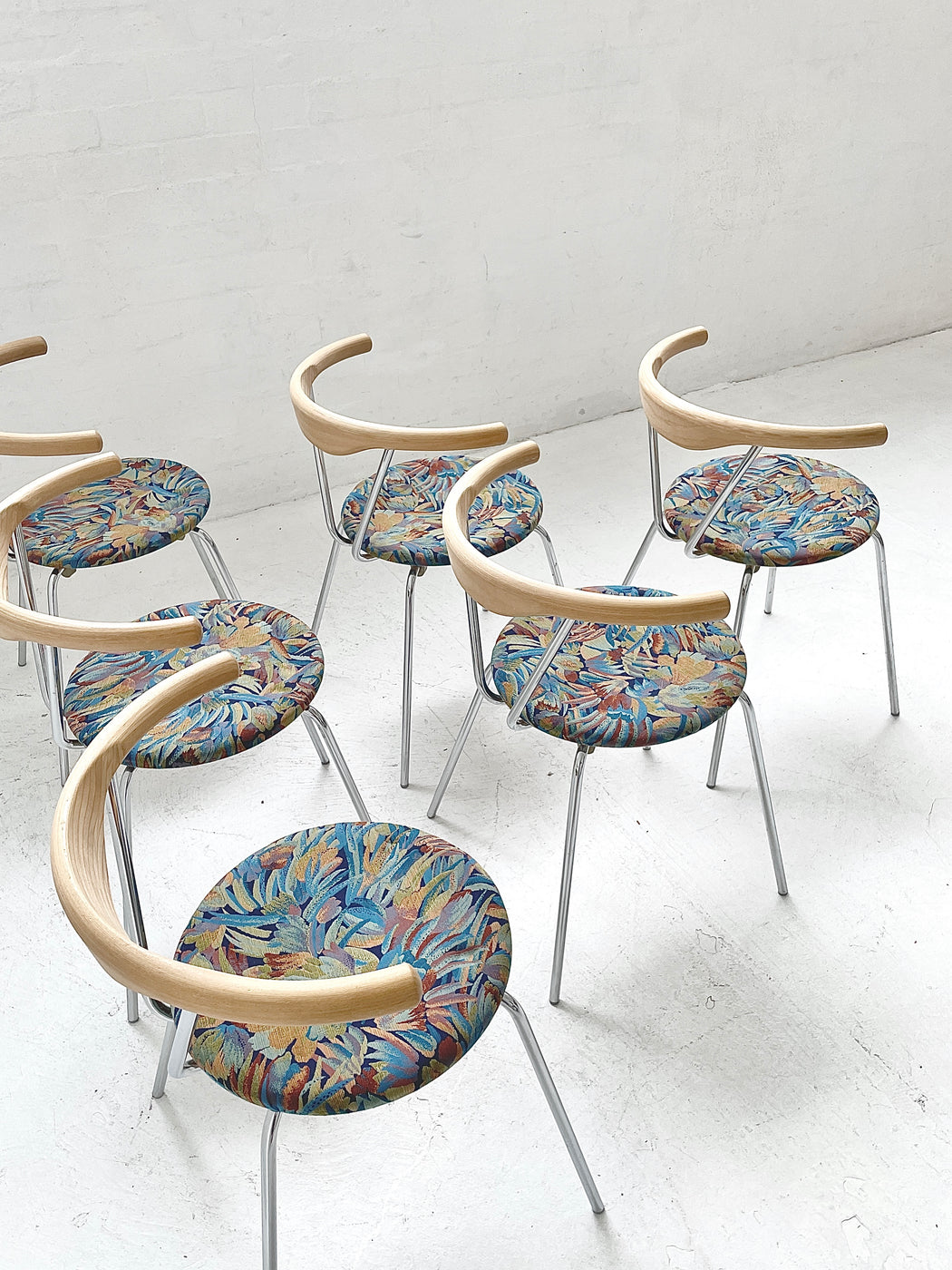 Finn Østergaard 'Victor' Chairs