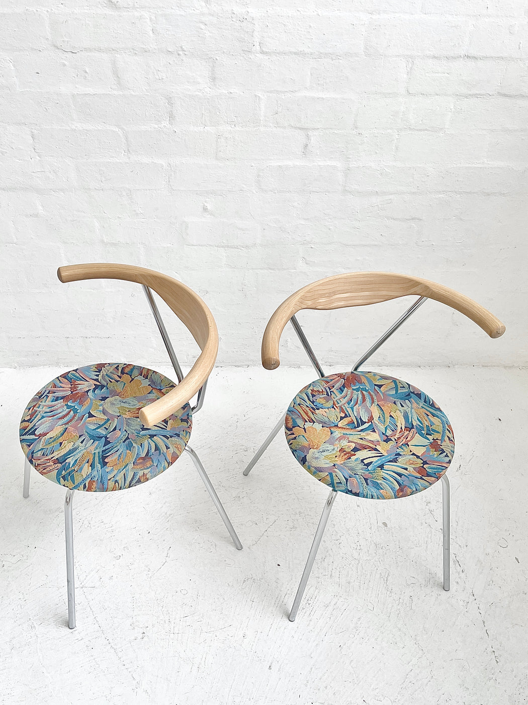 Finn Østergaard 'Victor' Chairs