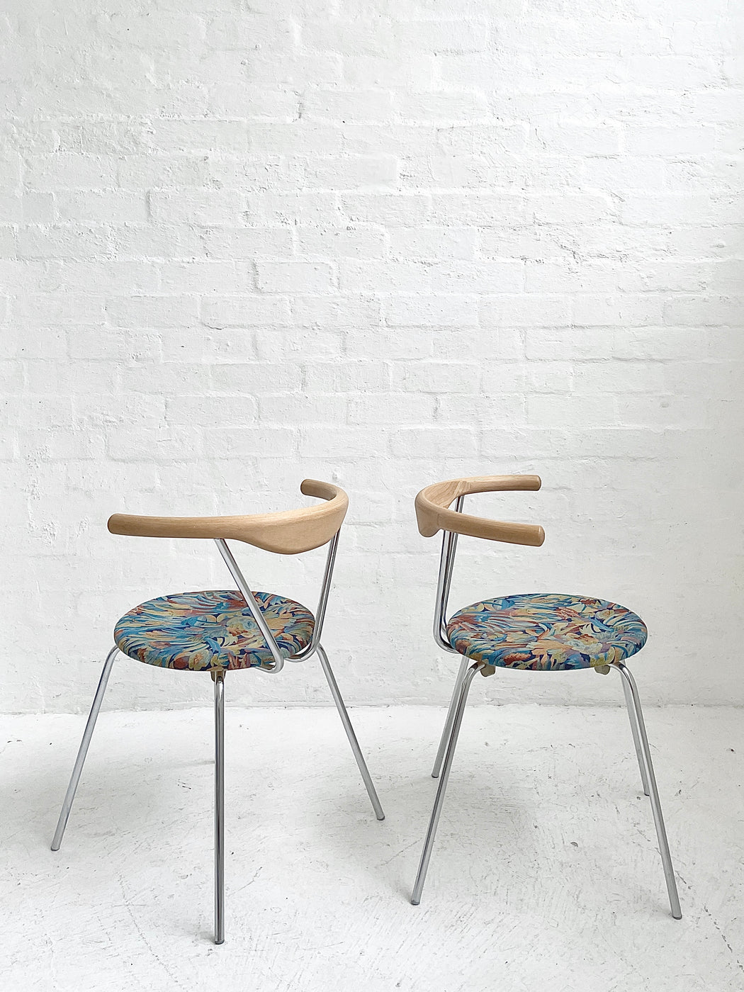 Finn Østergaard 'Victor' Chairs