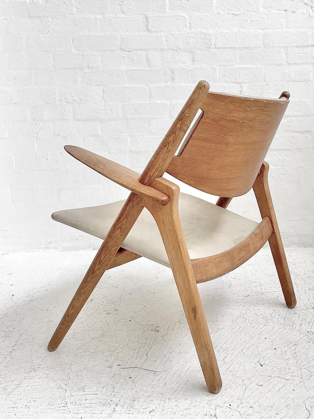 Hans J. Wegner CH28 'Sawbuck' Chair