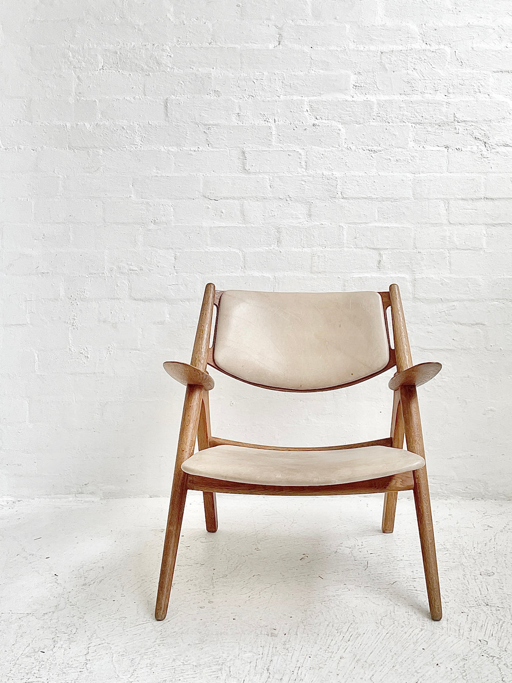 Hans J. Wegner CH28 'Sawbuck' Chair