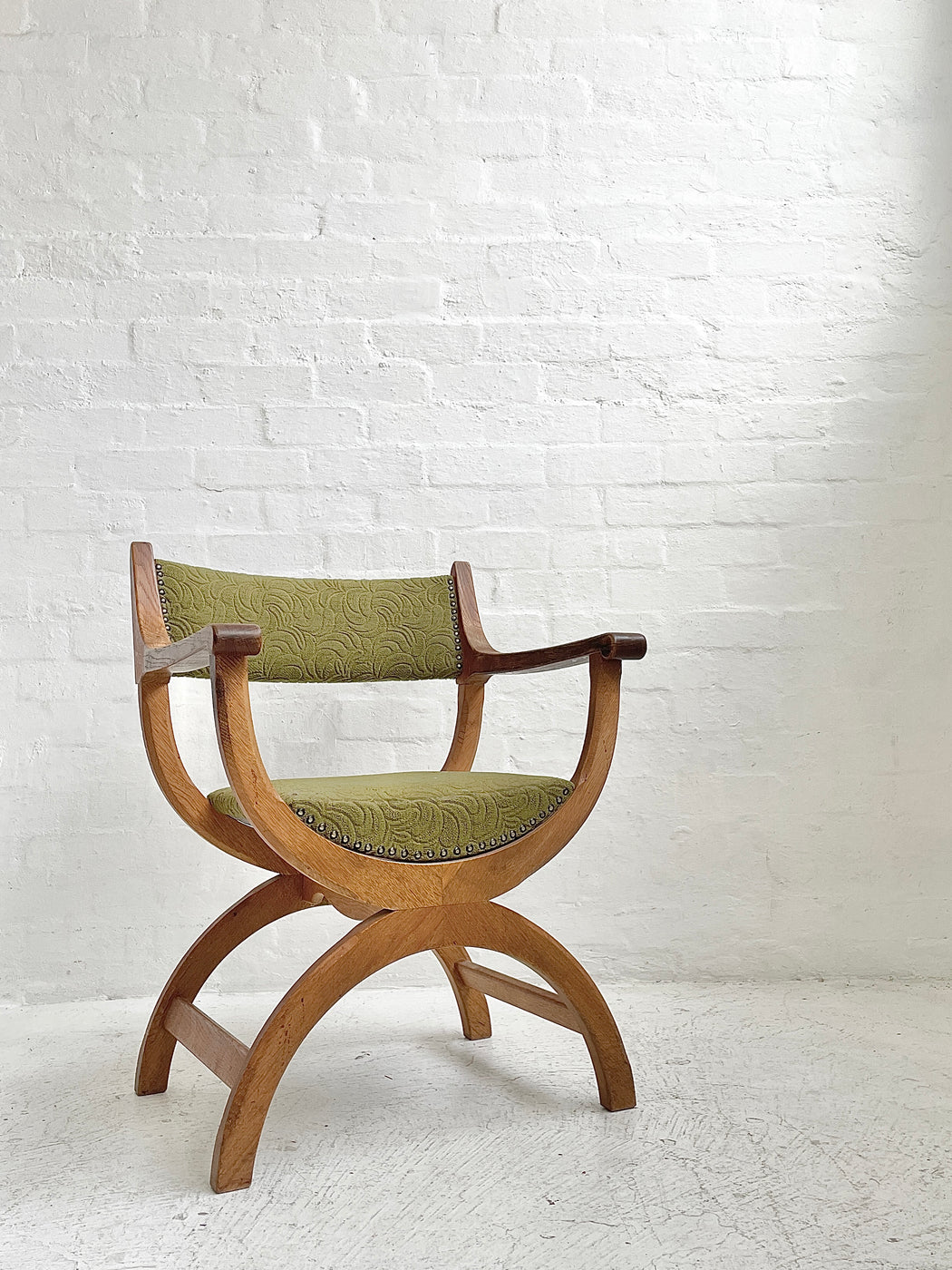 Henning Kjærnulf ‘Curule’ Chair