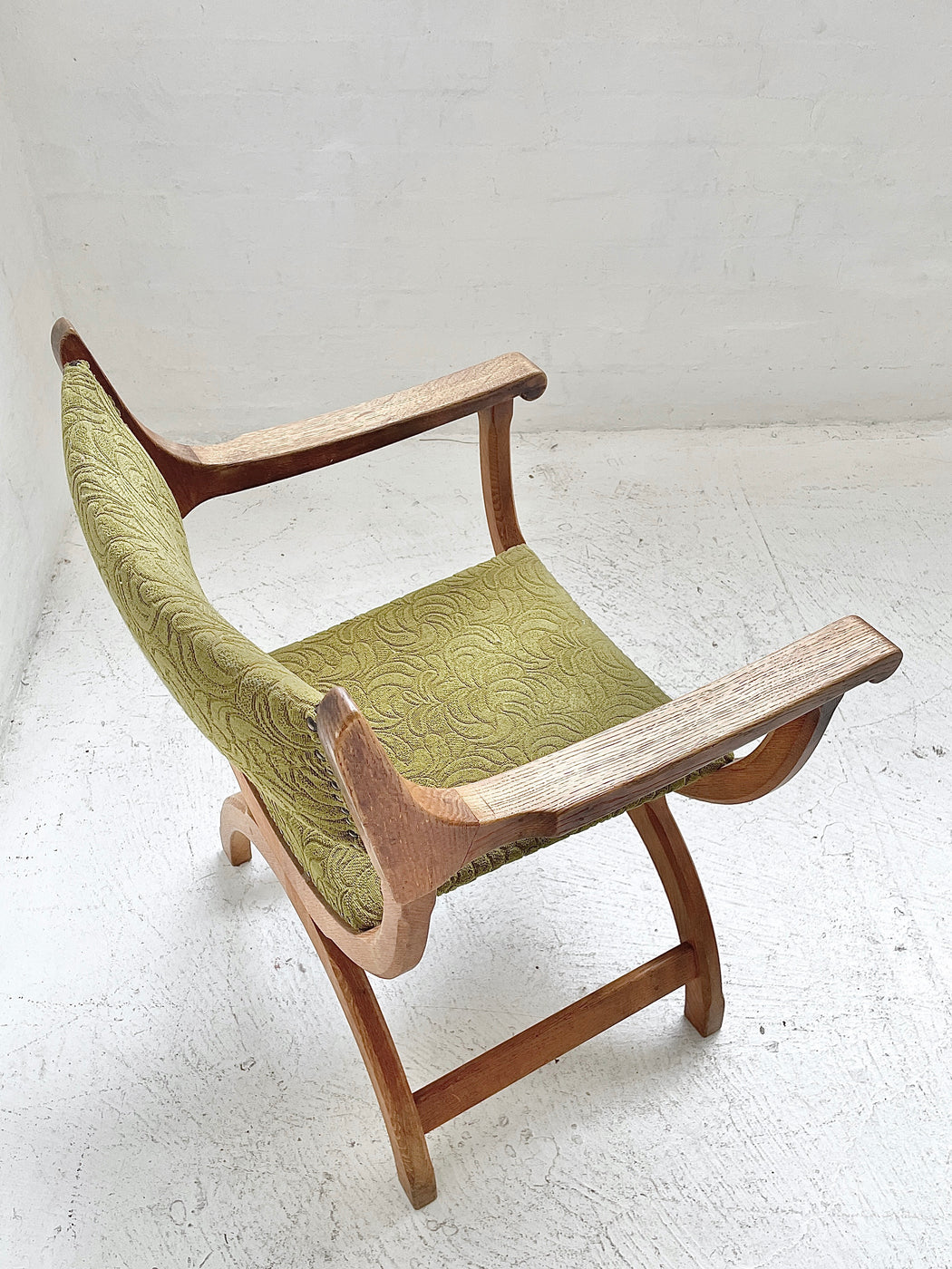 Henning Kjærnulf ‘Curule’ Chair