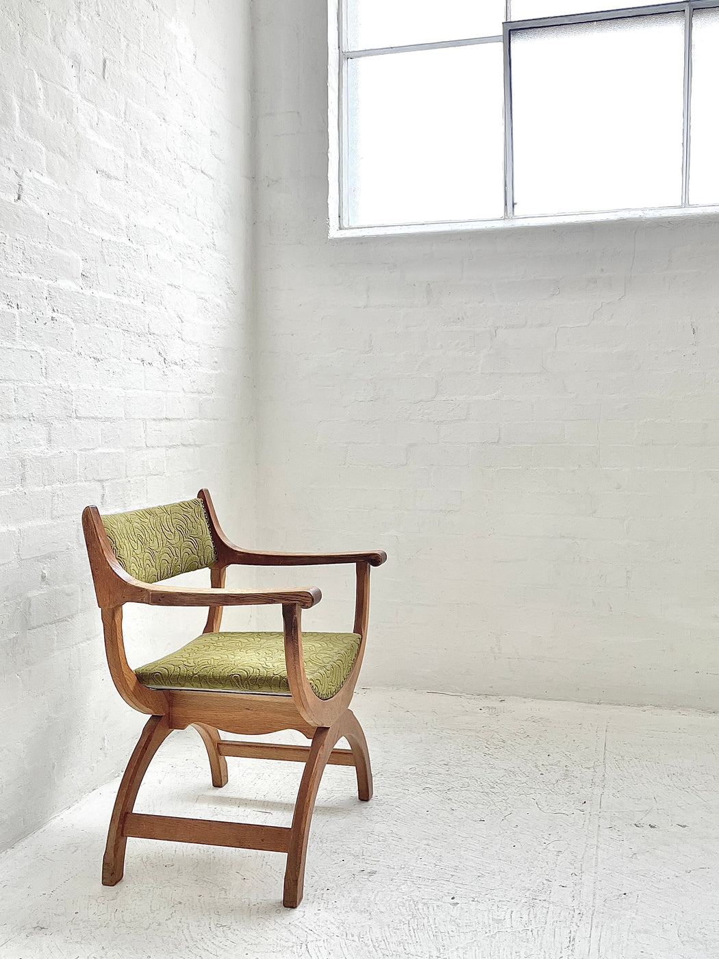 Henning Kjærnulf ‘Curule’ Chair