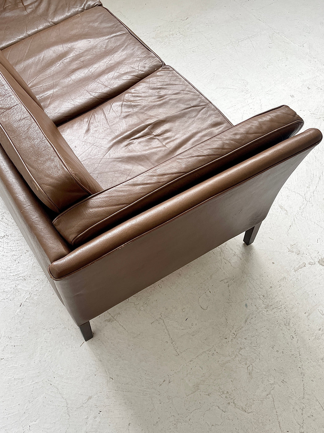 Stouby 'Oslo' Leather Sofa