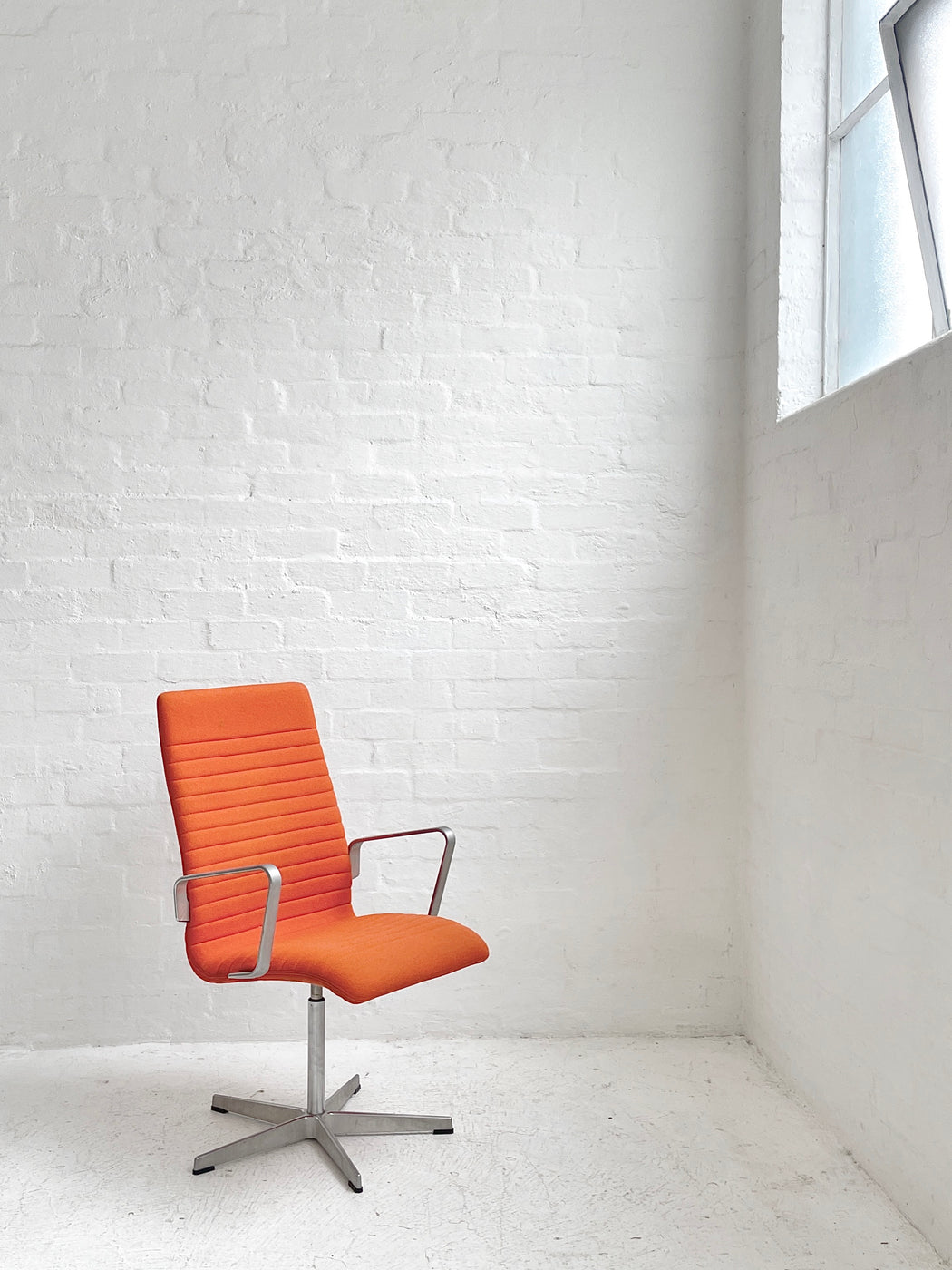 Arne Jacobsen 'Oxford' Chair