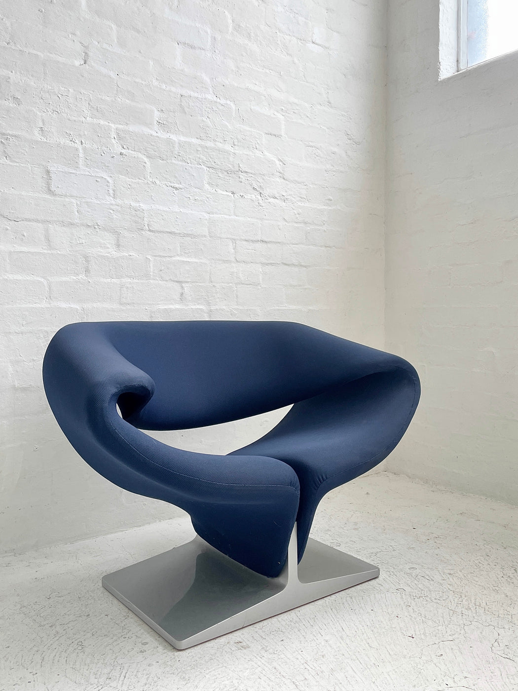 Pierre Paulin 'Ribbon' Chair