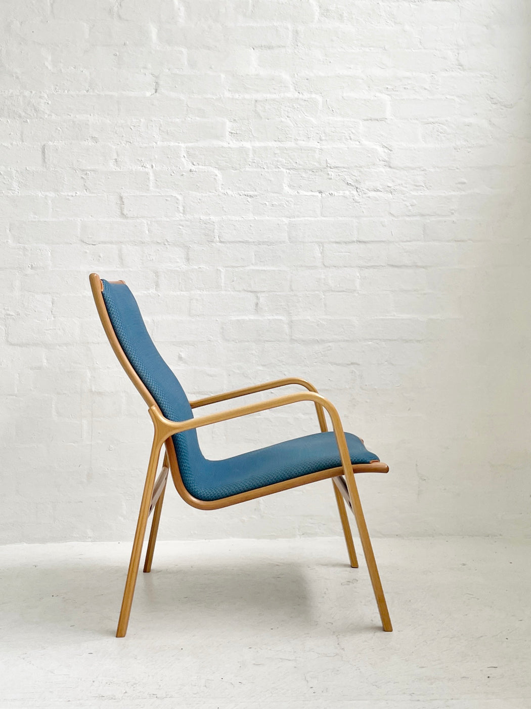 Finn Østergaard 'Linie' Chair