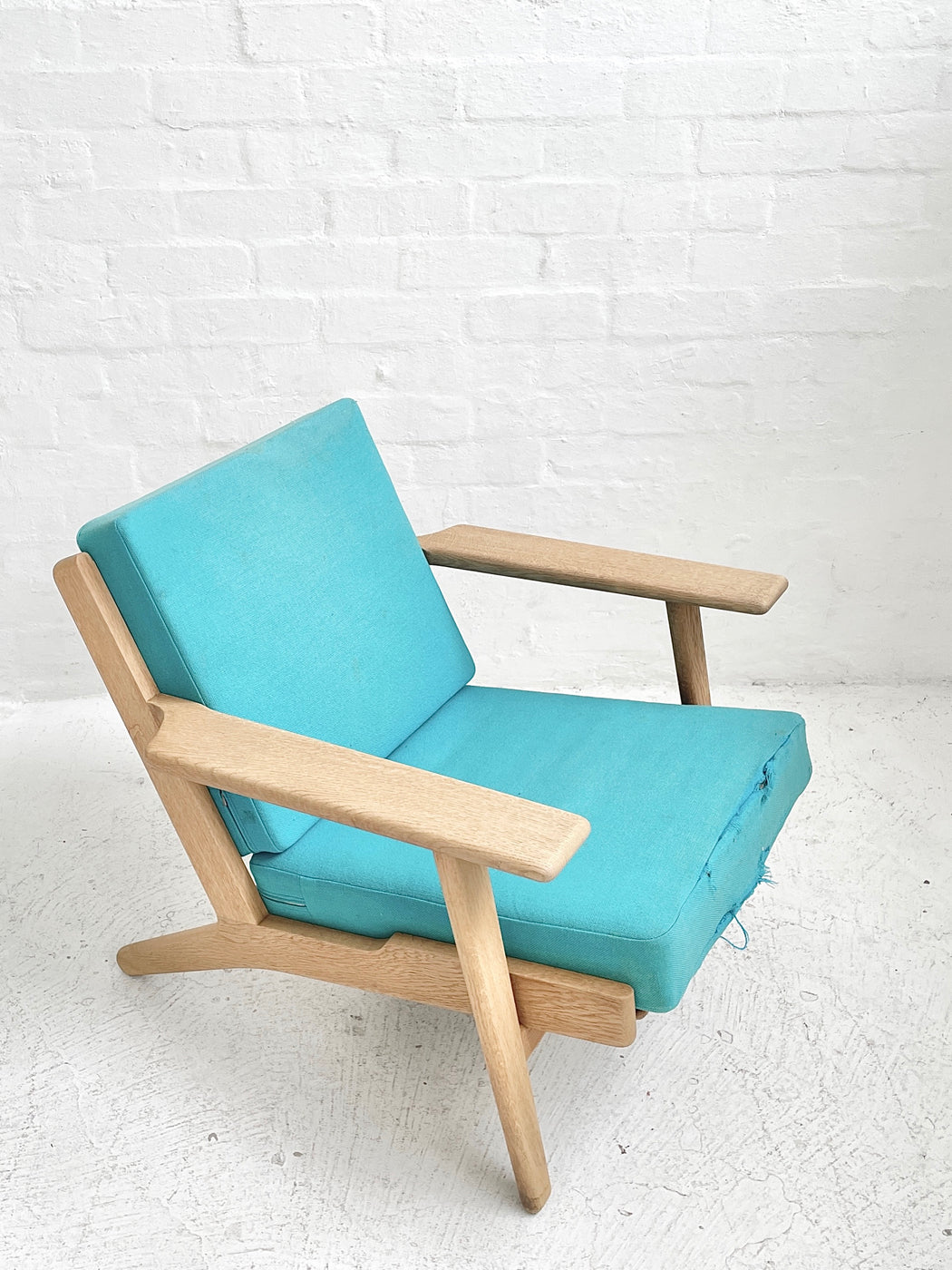 Hans J. Wegner GE290 'Plank' Chair