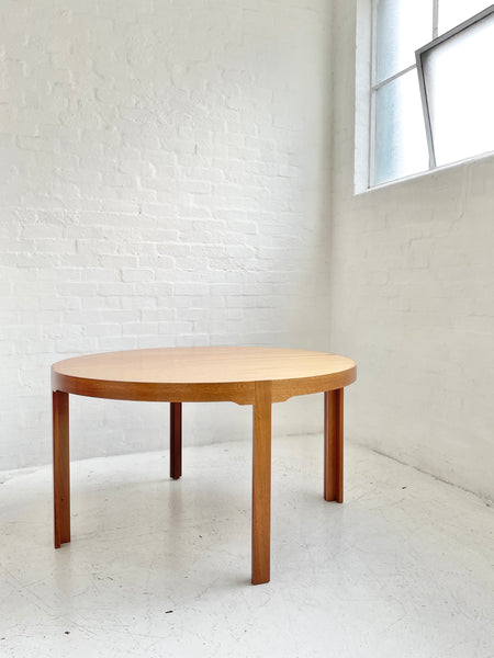 Rud Thygesen & Johnny Sørensen Table — Nord