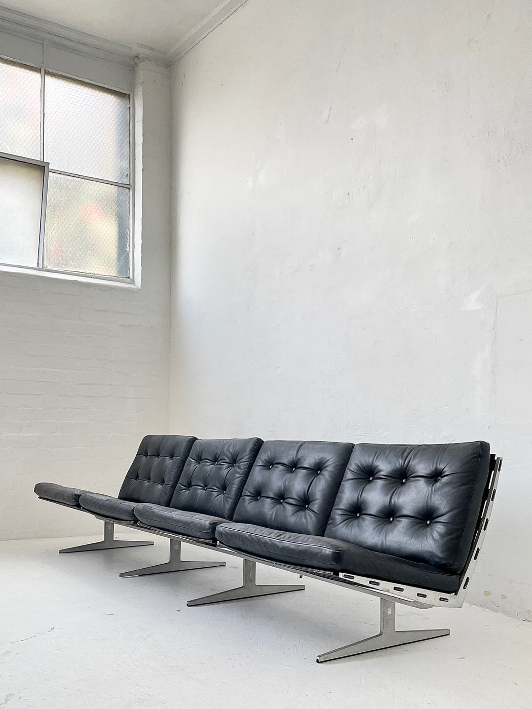 Paul Leidersdorff 'Caravelle' Leather Sofa