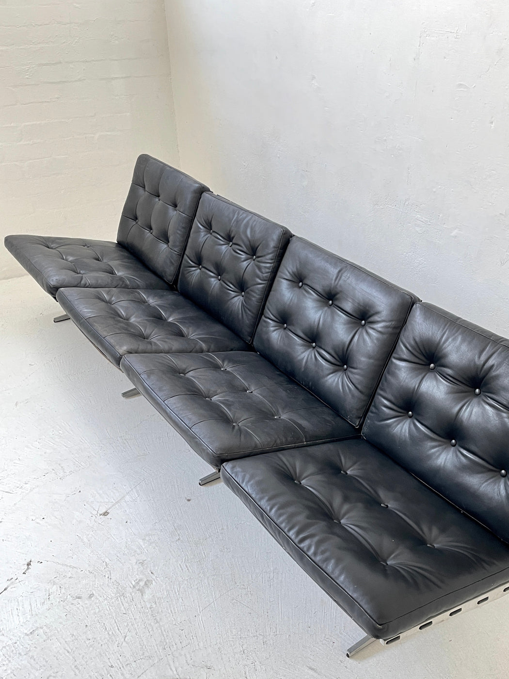 Paul Leidersdorff 'Caravelle' Leather Sofa